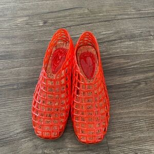 Vibrant Red Women's Mesh Slip-On Shoes